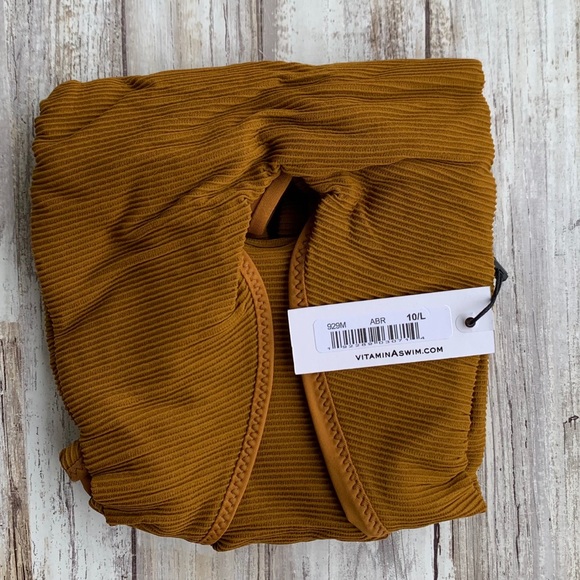 Vitamin A Swim ALANA Classic Coverage One Piece - Picture 7 of 16